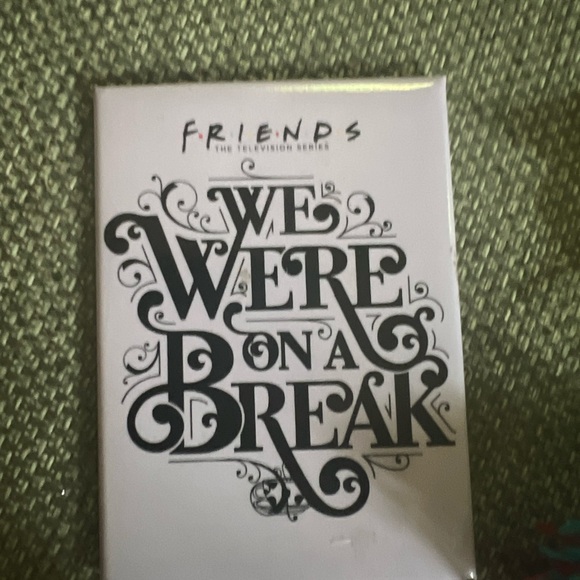 Friends gift set - Picture 3 of 12